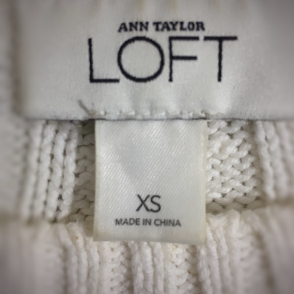 ANN TAYLOR LOFT- Sweater Knitted Cream ELEGANT XS - Picture 3 of 4